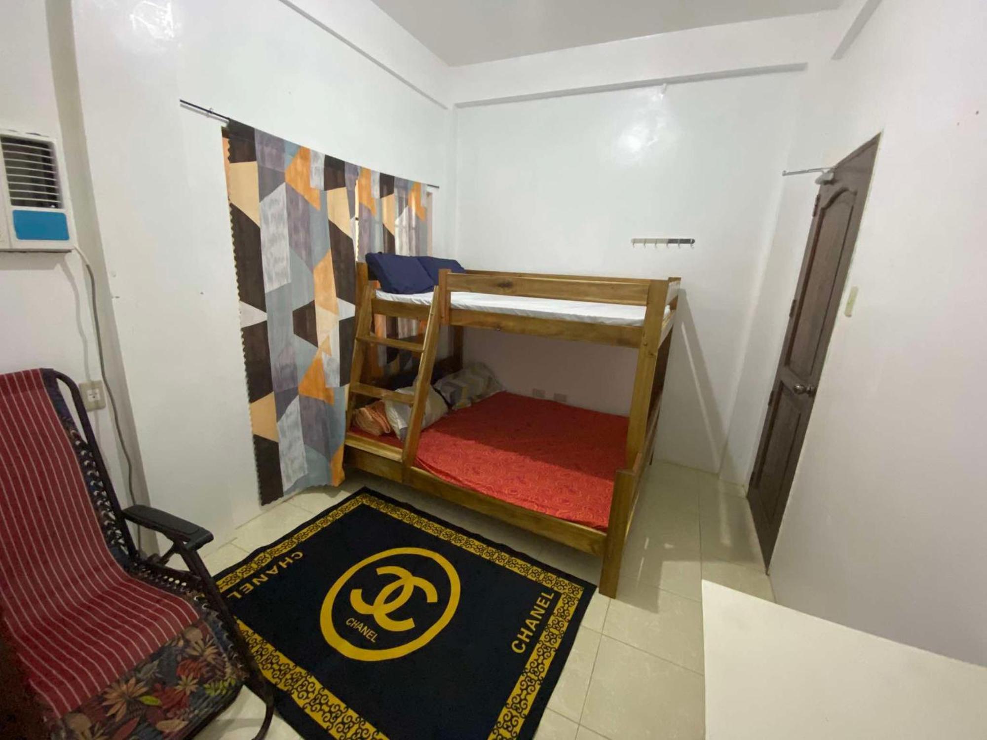 Estrelle Orange House - Backpackers Hub Leilighet Puerto Princesa Eksteriør bilde